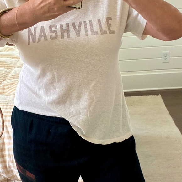 Imogene + Willie Soft Cream Tee - Picture 9 of 9